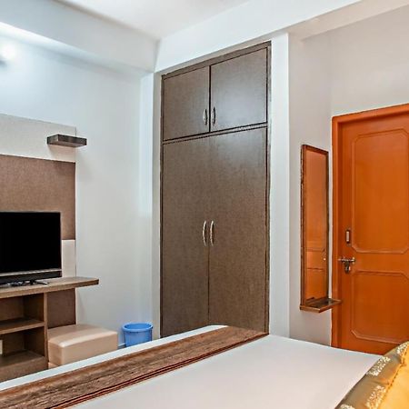 Himalyan Basera I Pvt Balcony I Serviced Apt I By Exotic Stays Kasauli Exterior foto