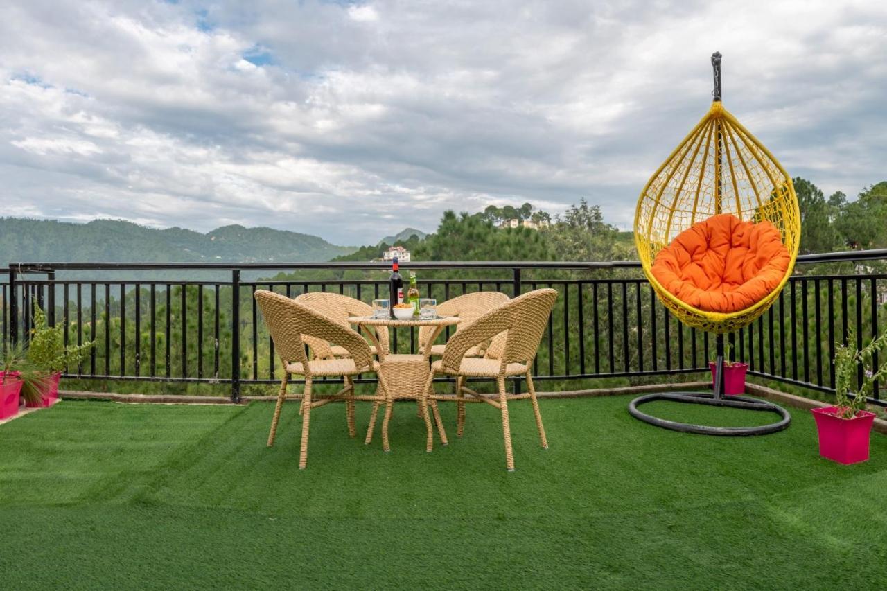 Himalyan Basera I Pvt Balcony I Serviced Apt I By Exotic Stays Kasauli Exterior foto